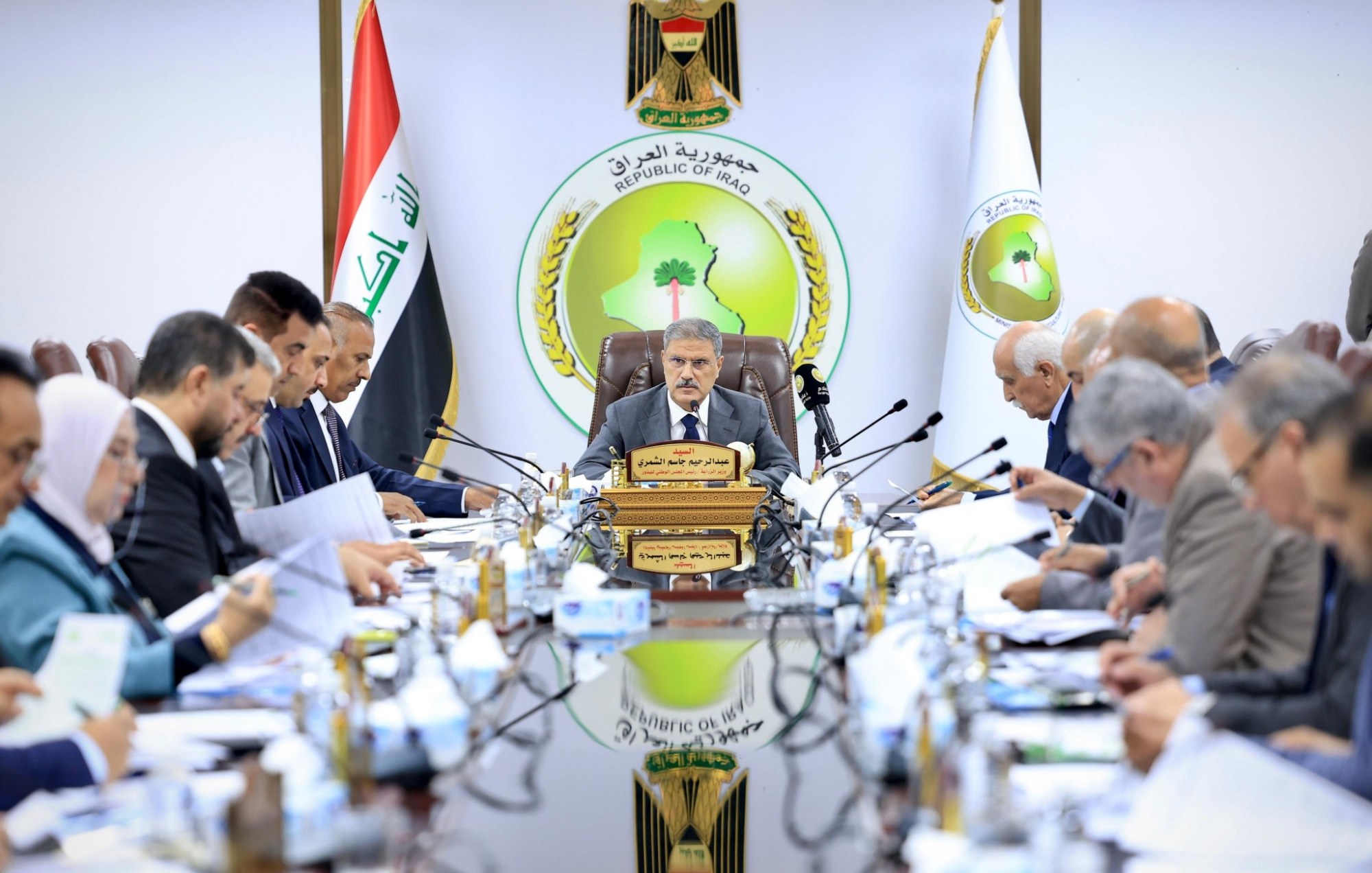 وزير الزراعة يوجه بإطلاق تجهيز بذور الحنطة للفلاحين والمزارعين